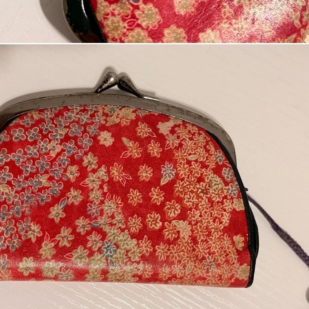 Floral Red Women's Clutch - Picture 6 of 6